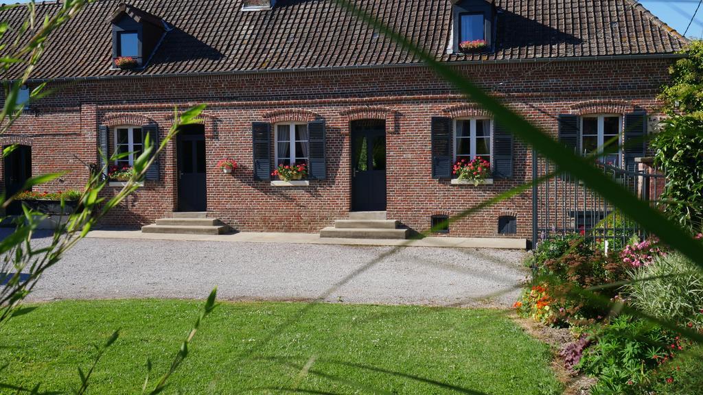 Chambres D'Hotes La Ferme Du Scardon Neufmoulin Exterior foto
